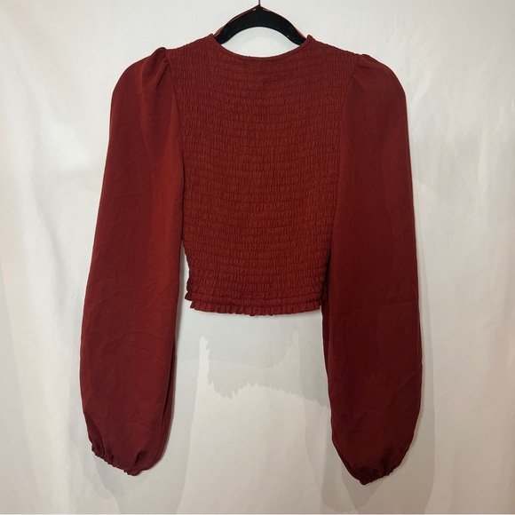 Dynamite Women V-Neck Red Blouse In Size XS - Picture 2 of 6